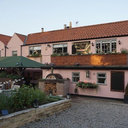 The Tickled Trout Inn Bilton-In-Ainsty ヨーク エクステリア 写真