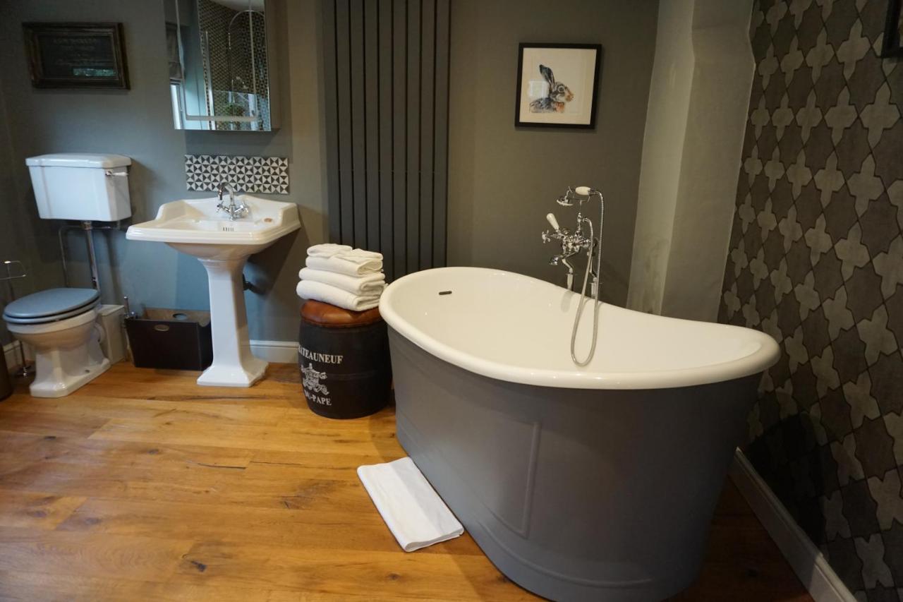 The Tickled Trout Inn Bilton-In-Ainsty ヨーク エクステリア 写真