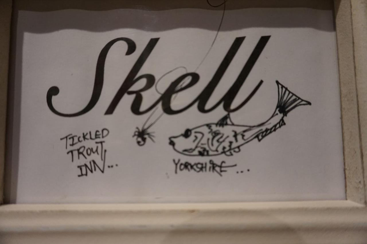 The Tickled Trout Inn Bilton-In-Ainsty ヨーク エクステリア 写真